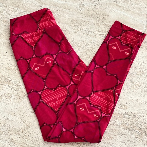 LuLaRoe Pants - LuLaRoe NWOT HEARTS Tween Valentine Leggings
